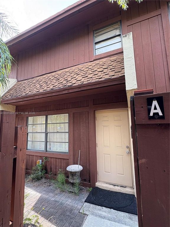 7104 SW 114th Place A, Miami, FL 33173