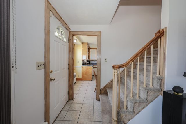 36 Alsace Street, Manchester, NH 03102