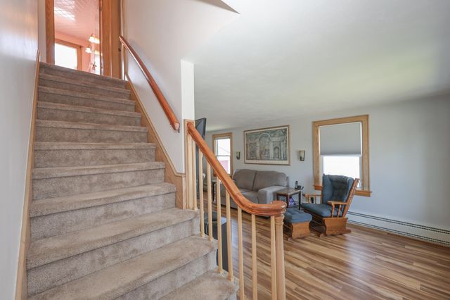 36 Alsace Street, Manchester, NH 03102