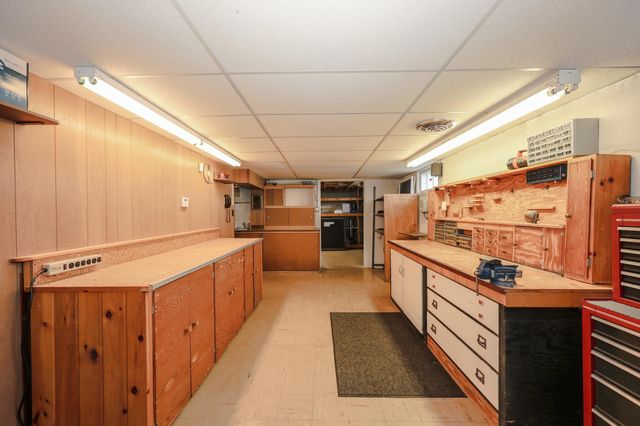 36 Alsace Street, Manchester, NH 03102