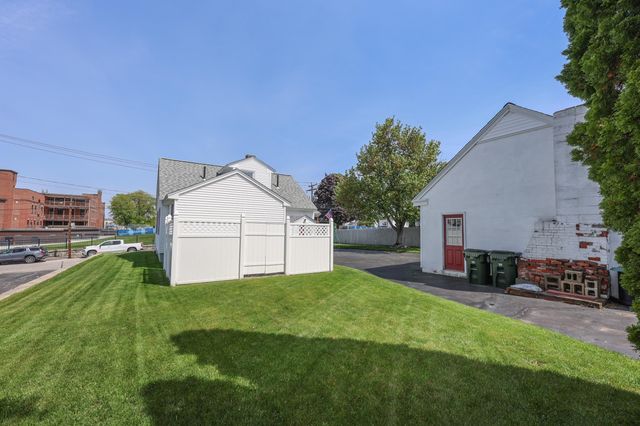 36 Alsace Street, Manchester, NH 03102