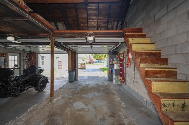 36 Alsace Street, Manchester, NH 03102