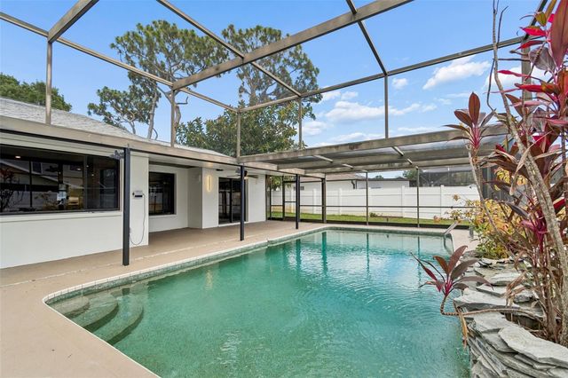 12076 92ND WAY N, Largo, FL 33773