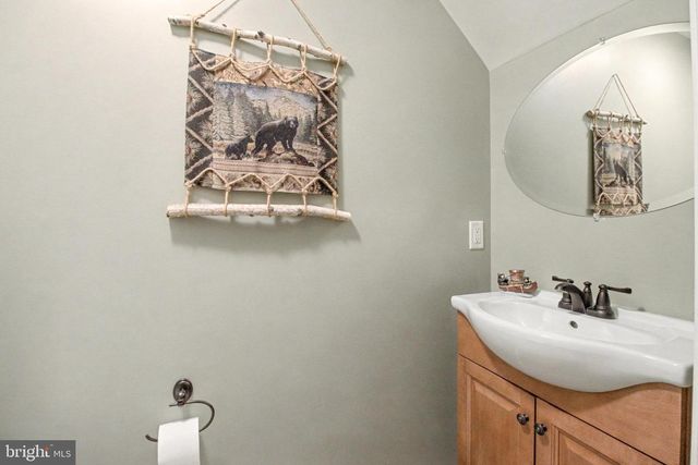 94 CLEMENS DR, Dillsburg, PA 17019