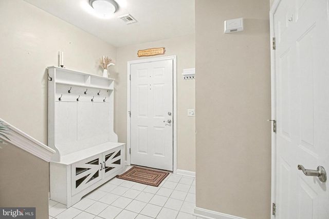 94 CLEMENS DR, Dillsburg, PA 17019