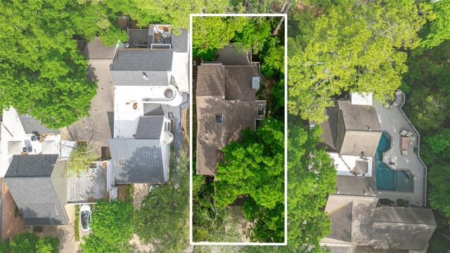 20 Sugarberry Circle, Houston, TX 77024