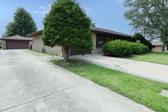 1601 BARTHELONE Street, Crest Hill, IL 60403