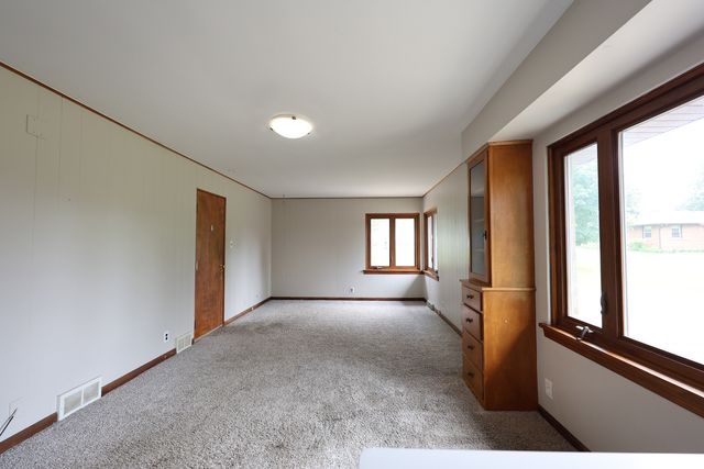 1601 BARTHELONE Street, Crest Hill, IL 60403
