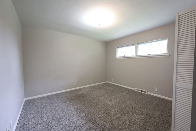 1601 BARTHELONE Street, Crest Hill, IL 60403