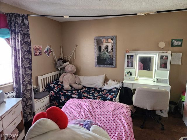 6373 West Washington Avenue, Las Vegas, NV 89107