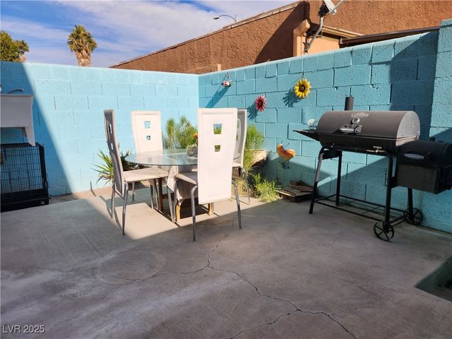 6373 West Washington Avenue, Las Vegas, NV 89107