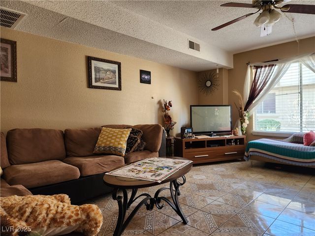 6373 West Washington Avenue, Las Vegas, NV 89107