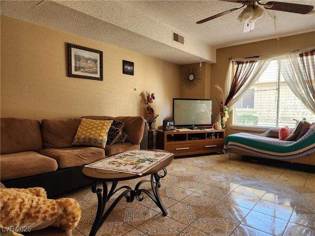 6373 West Washington Avenue, Las Vegas, NV 89107