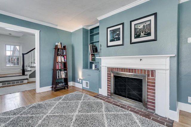 504 E FOREST AVENUE, Neenah, WI 54956