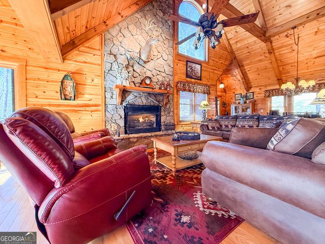 202 Shepherds Ridge, Morganton, GA 30560
