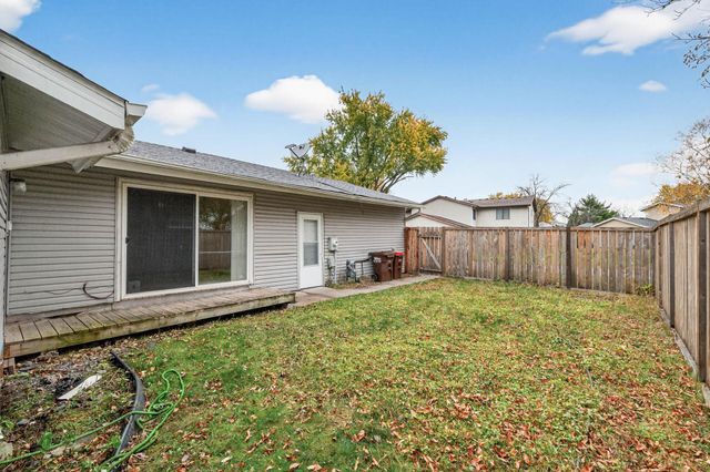 7772 Dunmore Road, Woodbury, MN 55125