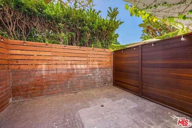 1440 VETERAN Avenue 102, Los Angeles, CA 90024