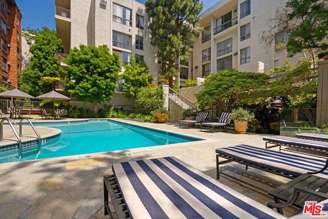 1440 VETERAN Avenue 102, Los Angeles, CA 90024