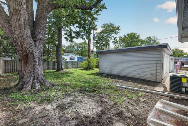 8951 O Day Drive, Highland, IN 46322