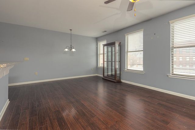 721 Litty Ct Apt 201, Memphis, TN 38103