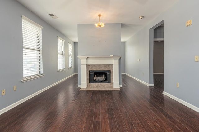 721 Litty Ct Apt 201, Memphis, TN 38103