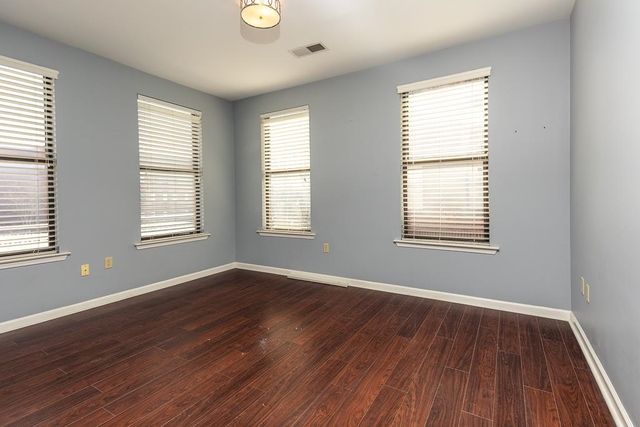 721 Litty Ct Apt 201, Memphis, TN 38103