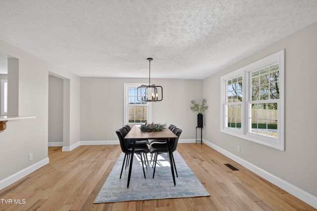 1646 Muddy Creek Road, Blountville, TN 37617