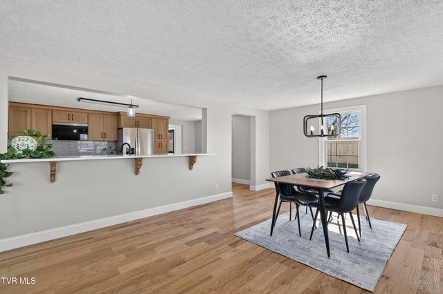 1646 Muddy Creek Road, Blountville, TN 37617