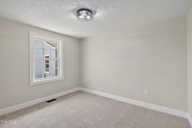 1646 Muddy Creek Road, Blountville, TN 37617