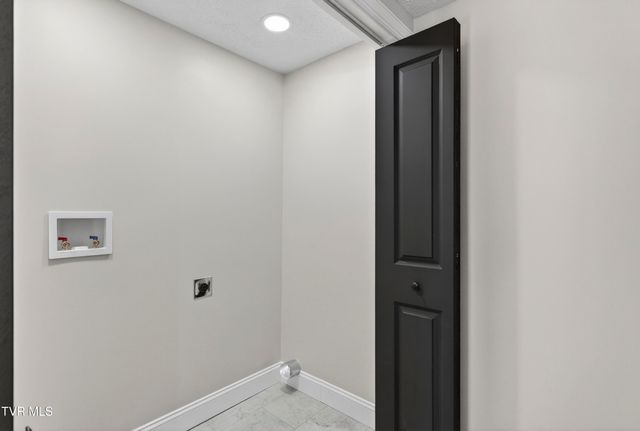 1646 Muddy Creek Road, Blountville, TN 37617