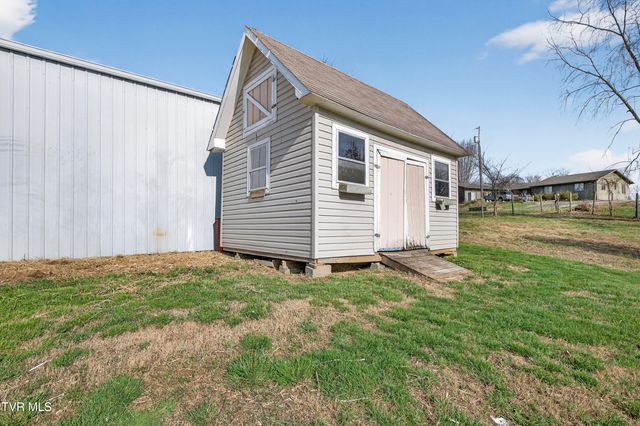 1646 Muddy Creek Road, Blountville, TN 37617