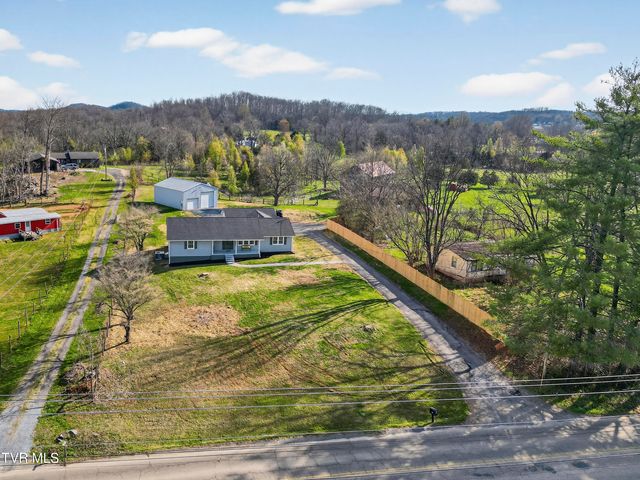 1646 Muddy Creek Road, Blountville, TN 37617