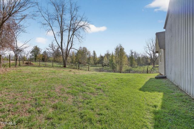 1646 Muddy Creek Road, Blountville, TN 37617