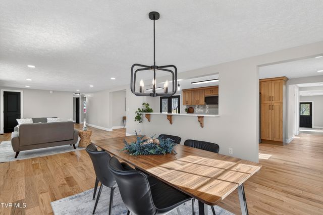 1646 Muddy Creek Road, Blountville, TN 37617