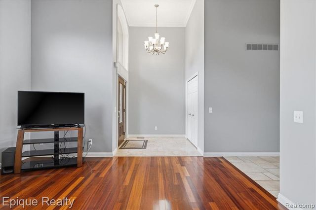 395 Indianwood Road, Lake Orion, MI 48362