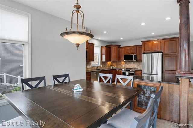 395 Indianwood Road, Lake Orion, MI 48362