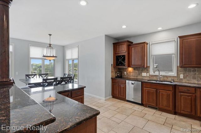395 Indianwood Road, Lake Orion, MI 48362