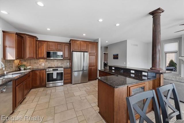 395 Indianwood Road, Lake Orion, MI 48362