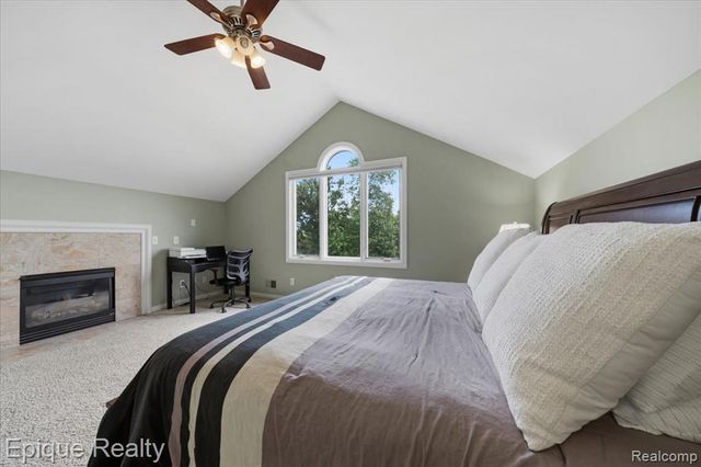 395 Indianwood Road, Lake Orion, MI 48362