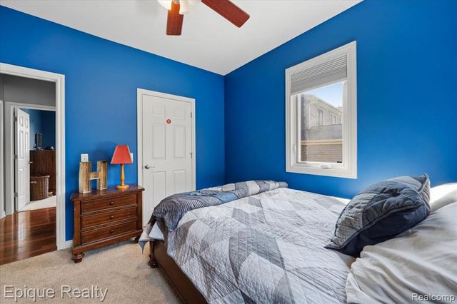 395 Indianwood Road, Lake Orion, MI 48362