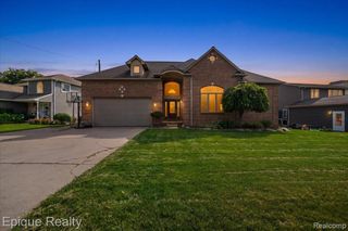395 Indianwood Road, Lake Orion, MI 48362