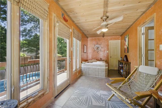 1 Hatteras LNDG, Hampton, VA 23669