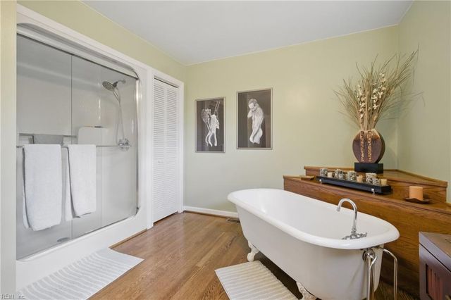 1 Hatteras LNDG, Hampton, VA 23669