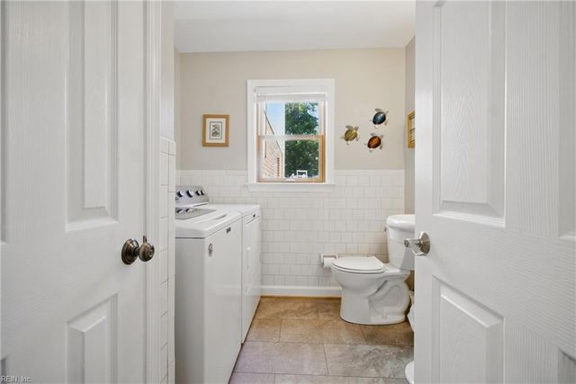 1 Hatteras LNDG, Hampton, VA 23669