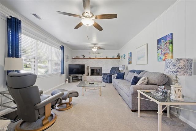 1 Hatteras LNDG, Hampton, VA 23669