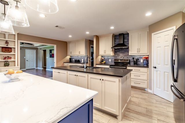 2021 Sunny Circle, Rockwall, TX 75032