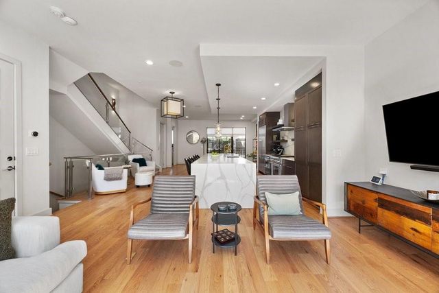 912 Lenox NE Boulevard, Atlanta, GA 30324