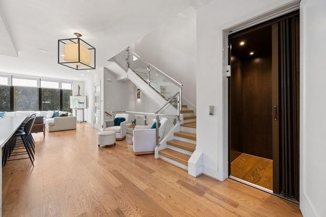 912 Lenox NE Boulevard, Atlanta, GA 30324