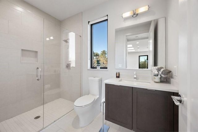 912 Lenox NE Boulevard, Atlanta, GA 30324