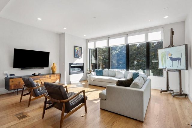 912 Lenox NE Boulevard, Atlanta, GA 30324